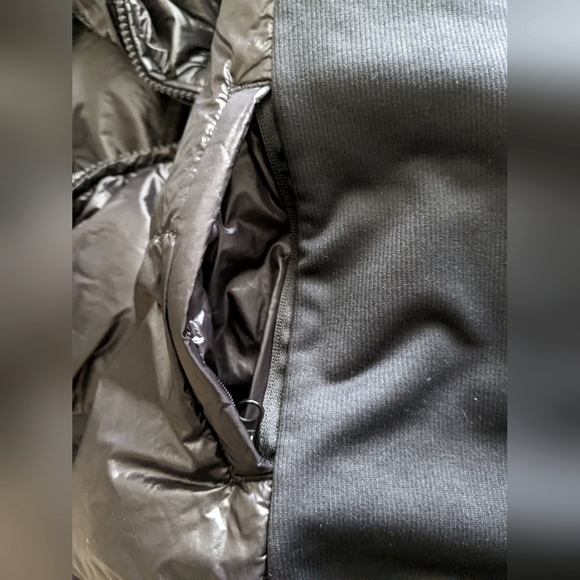 Fabletics puffer vest - Picture 5 of 6